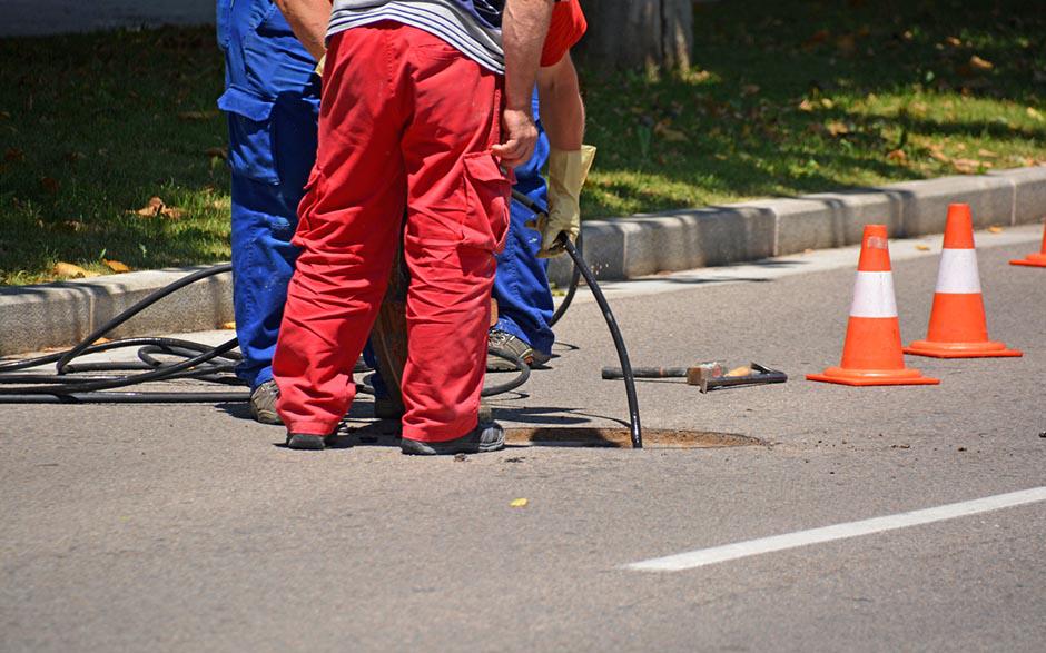 tuyau déboucheur canalisation Suresnes