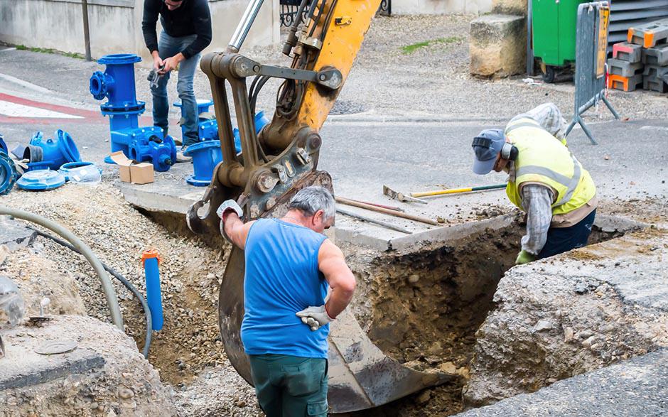 tuyau déboucheur canalisation Suresnes